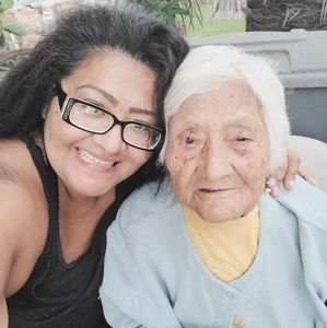 Meet your Posher, Maria